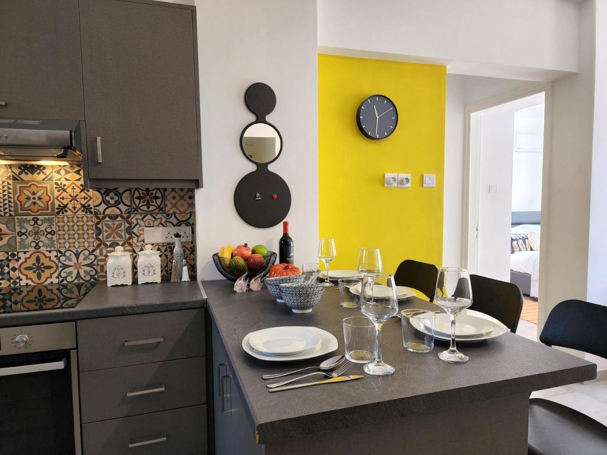 Frida'S Cozy Two Bedroom Apt Larnaca Ngoại thất bức ảnh