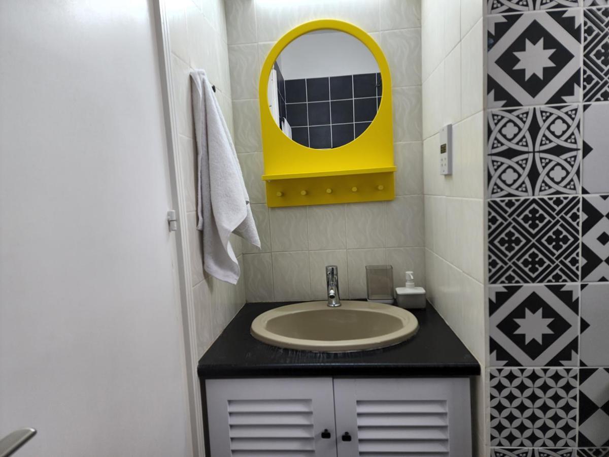 Frida'S Cozy Two Bedroom Apt Larnaca Ngoại thất bức ảnh