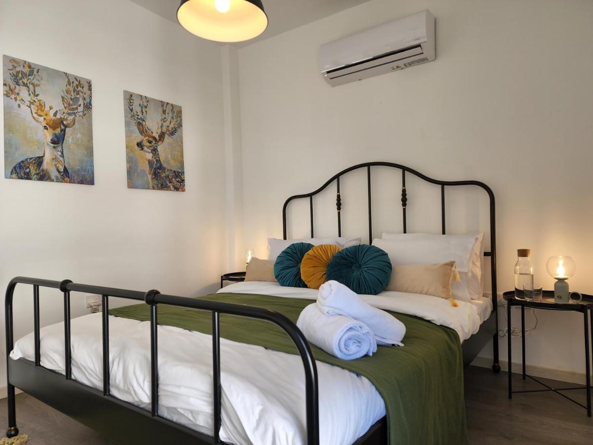 Frida'S Cozy Two Bedroom Apt Larnaca Ngoại thất bức ảnh