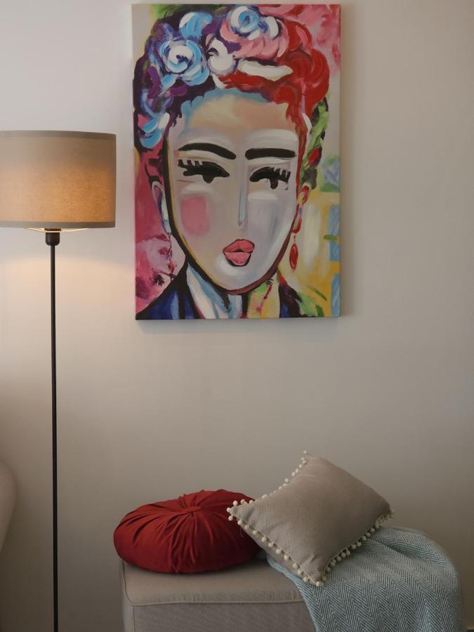 Frida'S Cozy Two Bedroom Apt Larnaca Ngoại thất bức ảnh